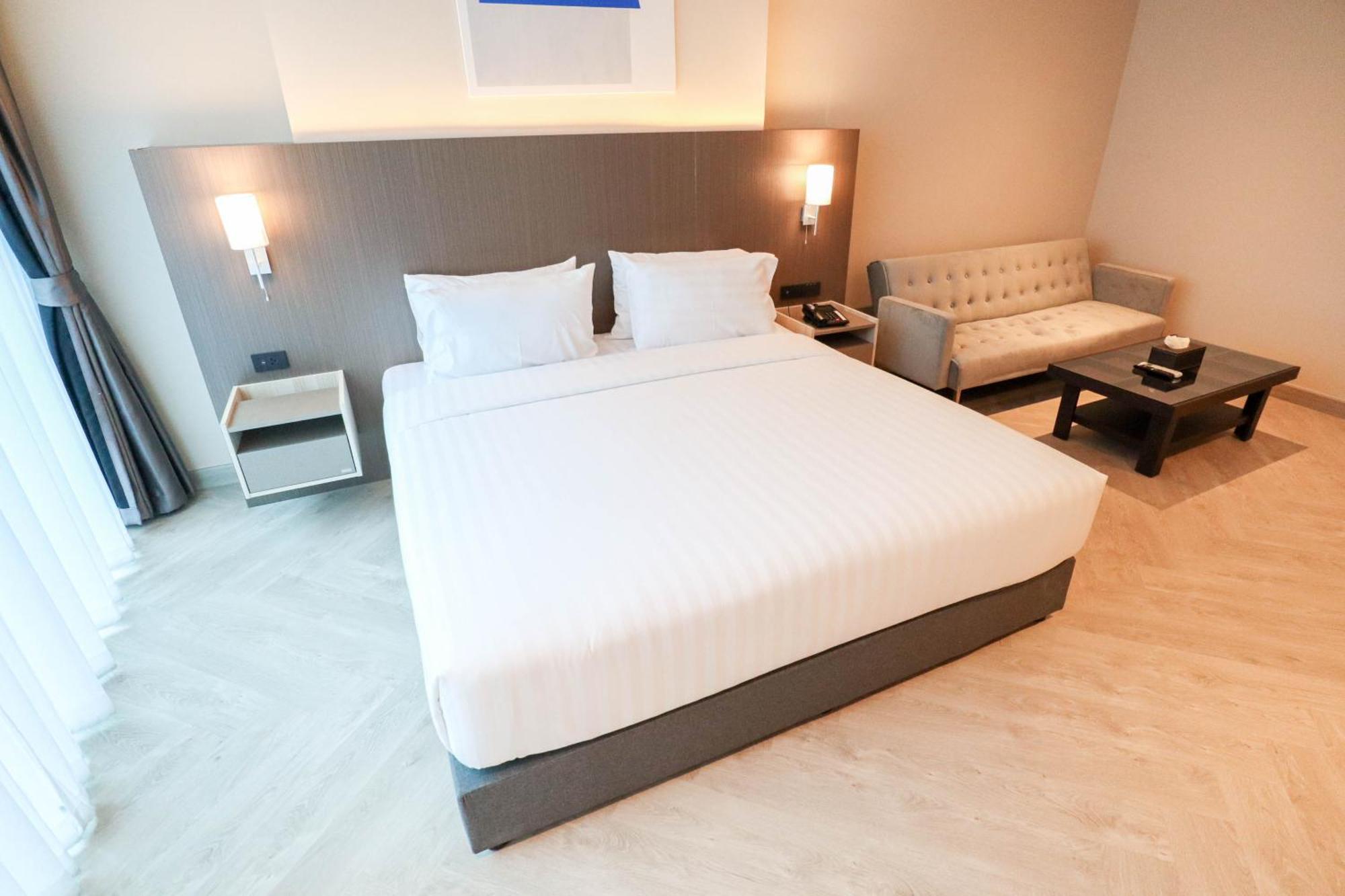 Hotel The One Cozy Living Pattaya Exterior foto