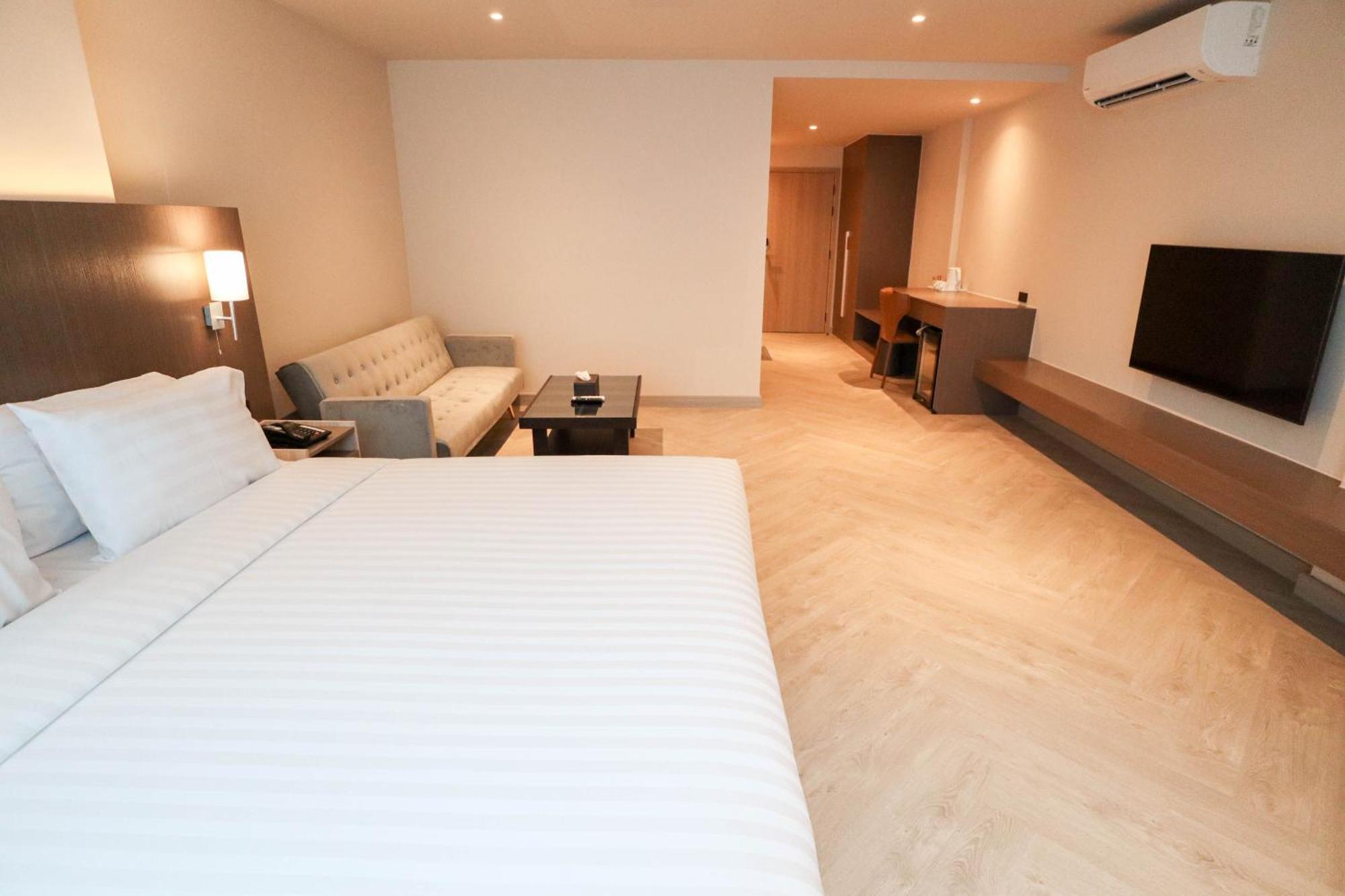 Hotel The One Cozy Living Pattaya Exterior foto