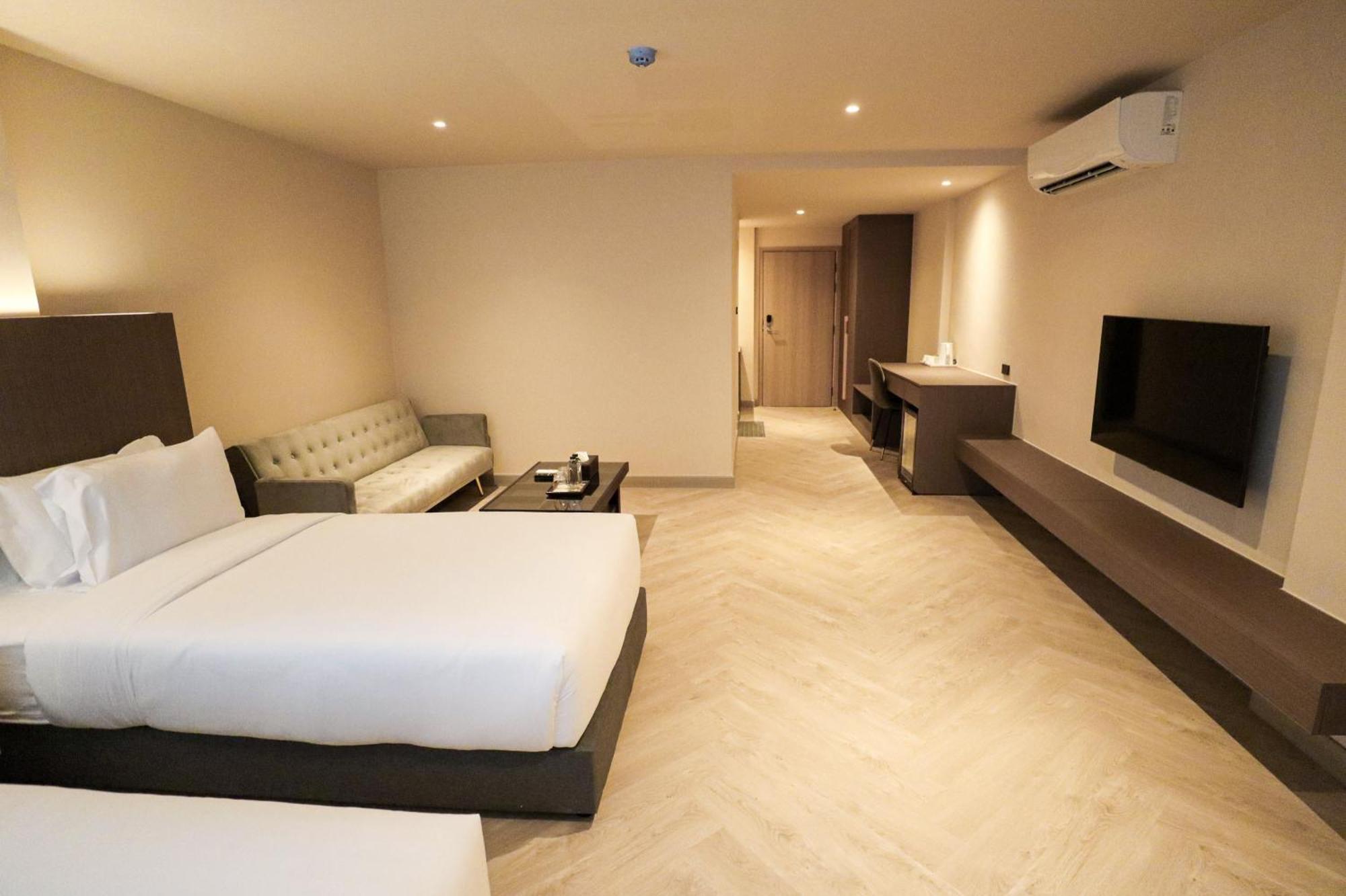 Hotel The One Cozy Living Pattaya Exterior foto