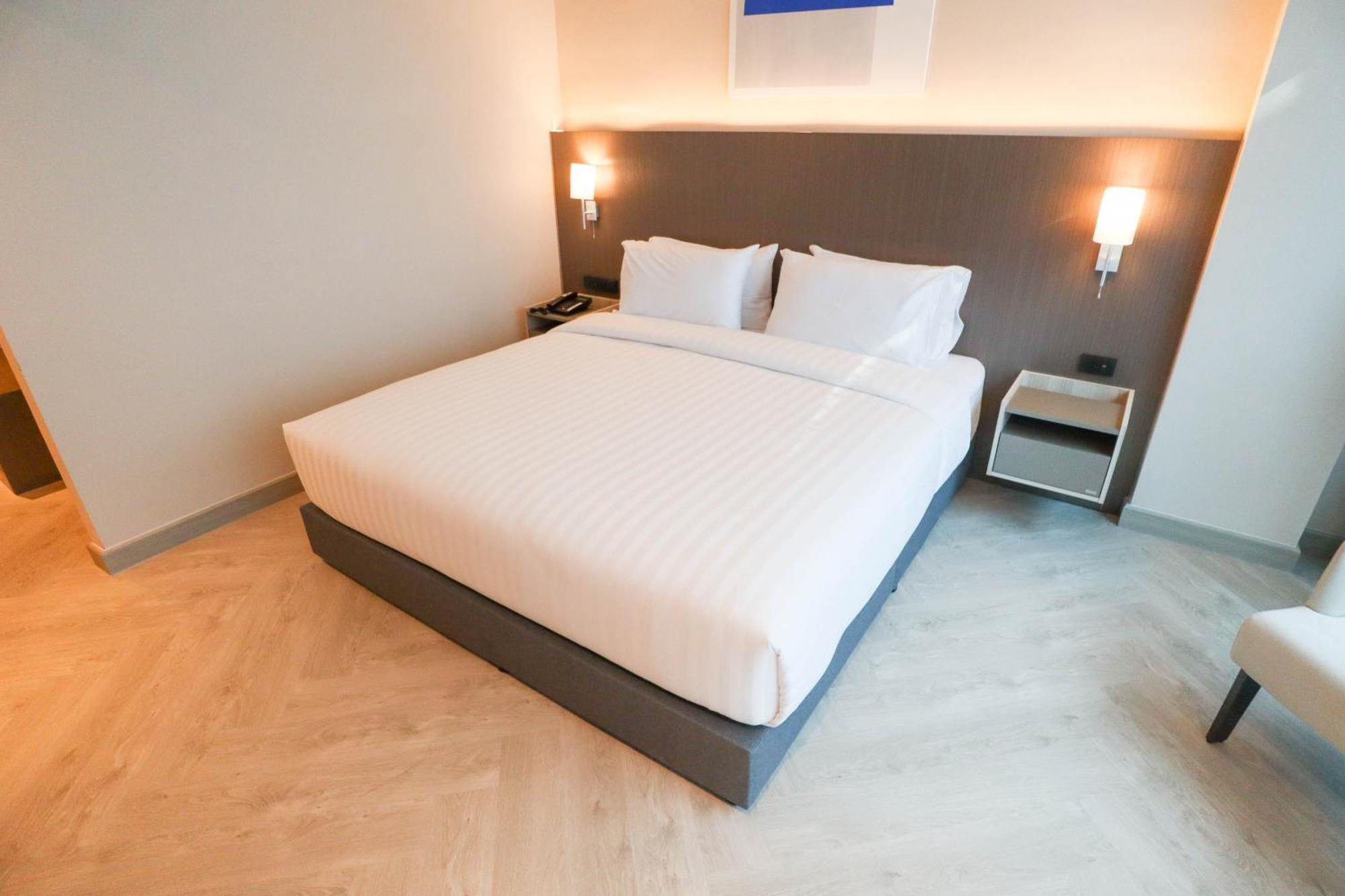 Hotel The One Cozy Living Pattaya Exterior foto